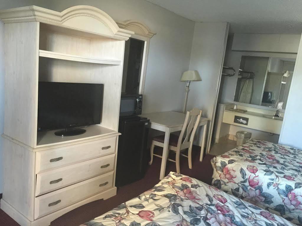 Oyo Hotel Jackson North I-55 المظهر الخارجي الصورة